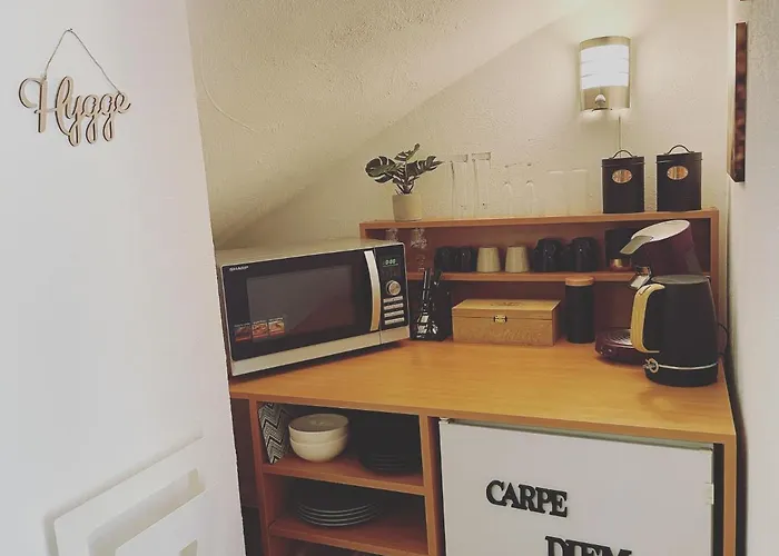 Bed & Breakfast Joy's *